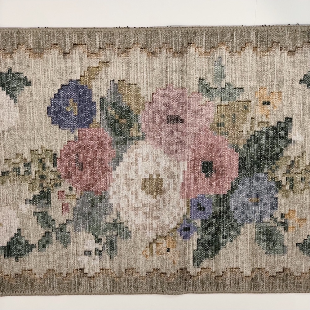 Rifle Paper Co. Runner Rug - Picture 4 of 9